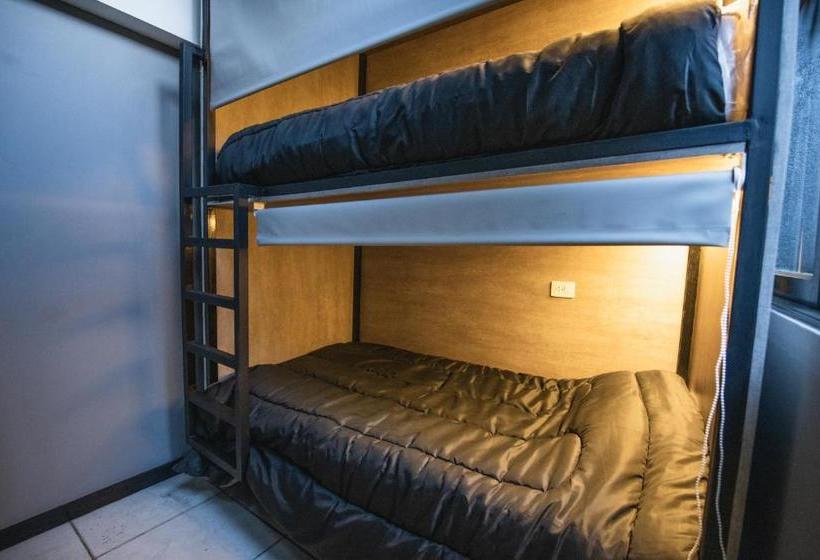 El Refugio Lodge Hostel