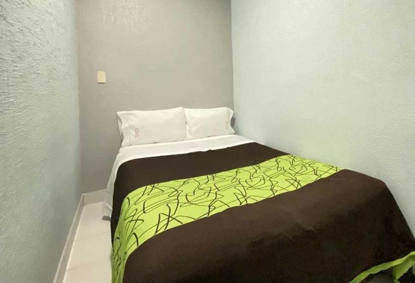 Hotel Gran Via Central