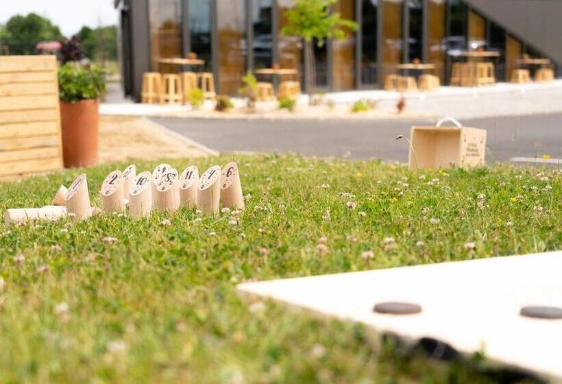 Greet Hotel Rennes Pace