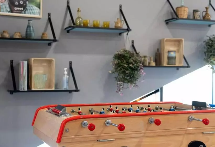 Greet Hotel Rennes Pace