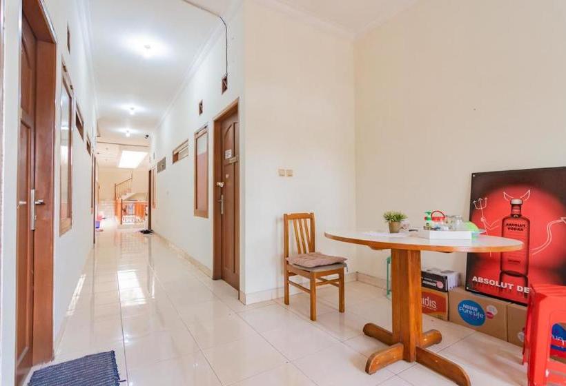 בית מלון כפרי Koolkost Near Riau Junction Mall