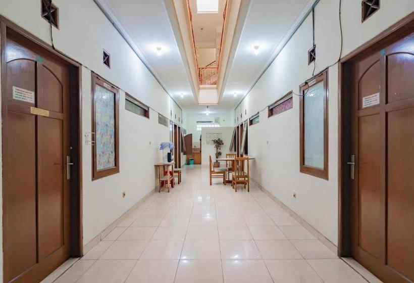 בית מלון כפרי Koolkost Near Riau Junction Mall