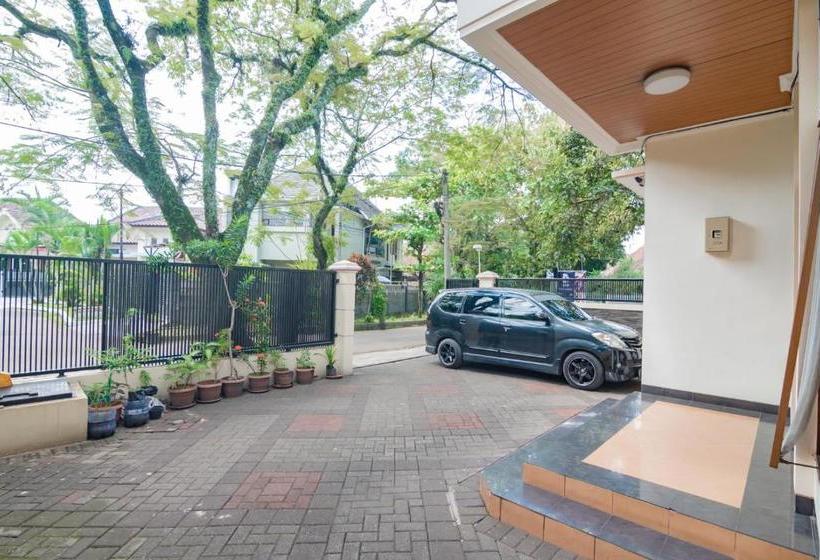 בית מלון כפרי Koolkost Near Riau Junction Mall