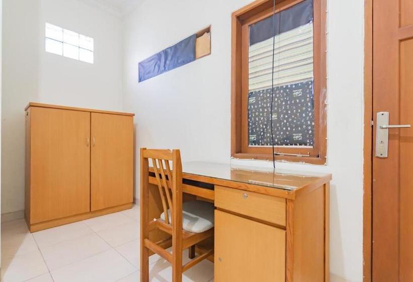 בית מלון כפרי Koolkost Near Riau Junction Mall