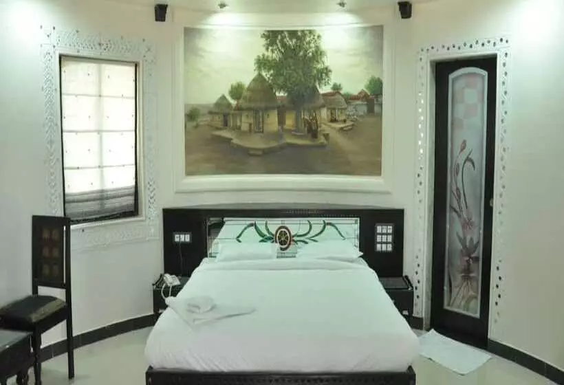 ホテル Medhavi Ryan Resort