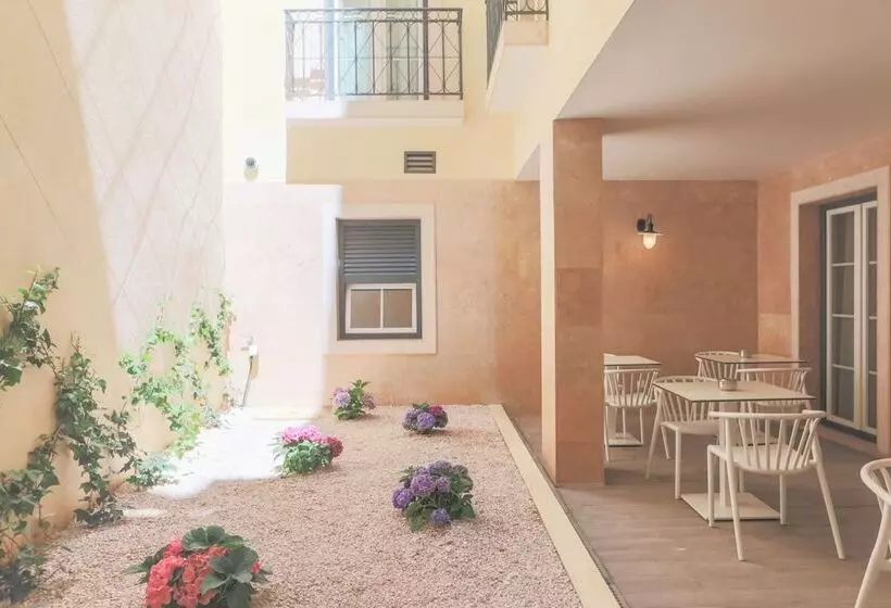 هتل Mouraria Lisboa