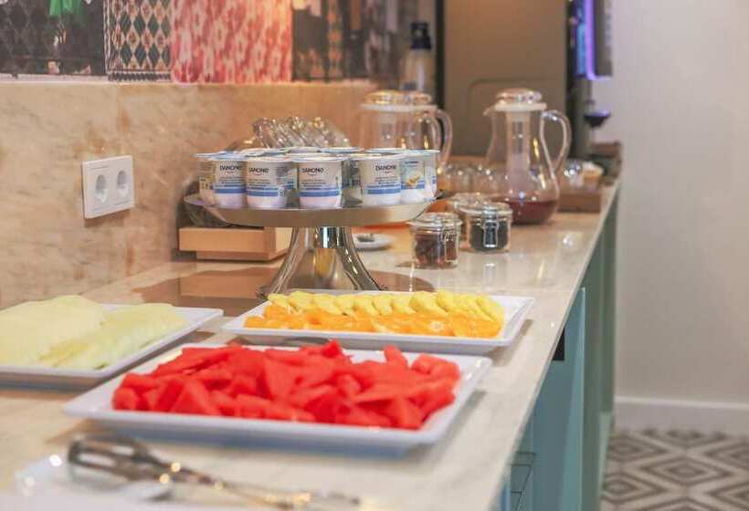 هتل Mouraria Lisboa