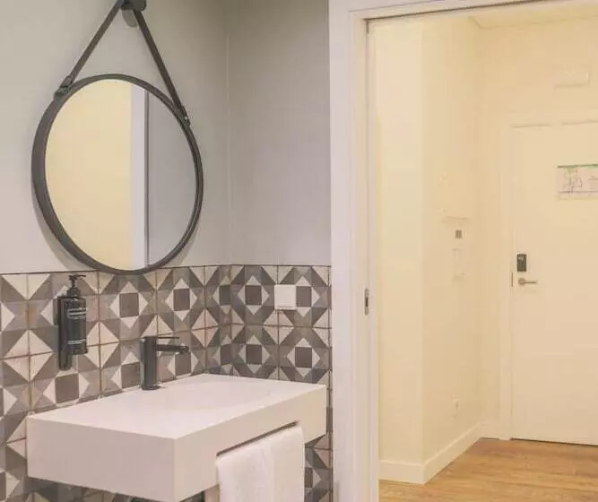 هتل Mouraria Lisboa