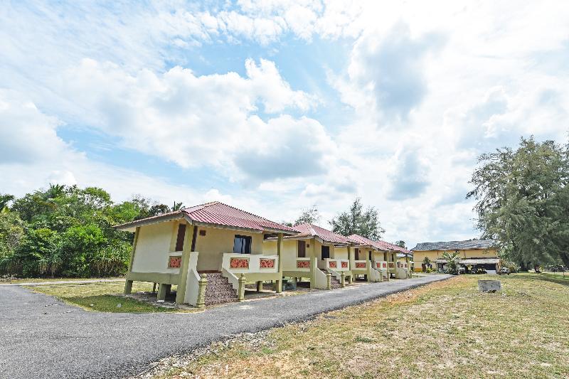 酒店 Oyo 90315 Chalet Pantai Rantau Panjang