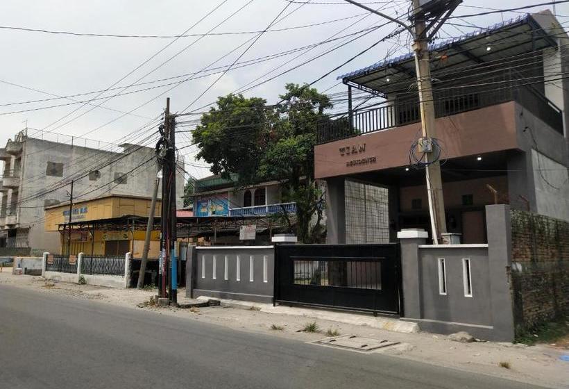 בית מלון כפרי Oyo 90590 Tian Residence