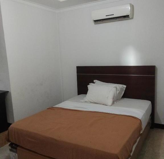 בית מלון כפרי Oyo 90590 Tian Residence