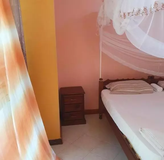 هتل Primeshade Guesthouse