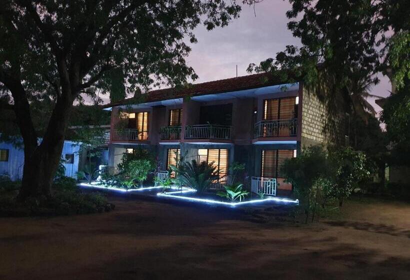 هتل Primeshade Guesthouse