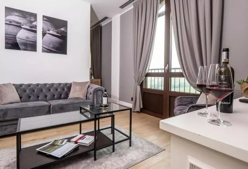 ペンション Montalbera Wine Suites