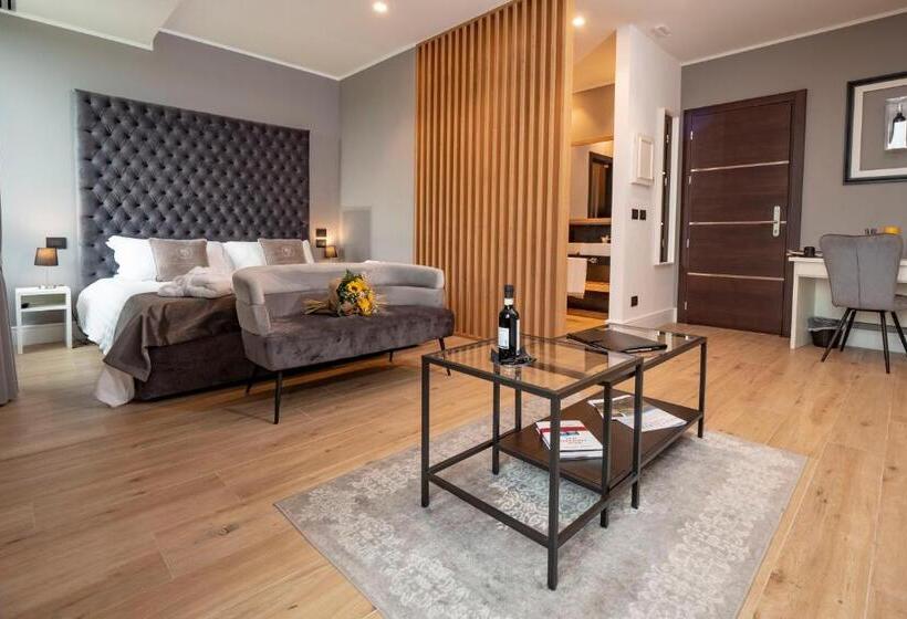 Пансион Montalbera Wine Suites