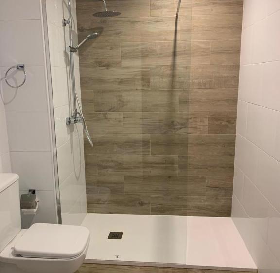 بنسيون Oxford Suites Ciudad De La Coruña