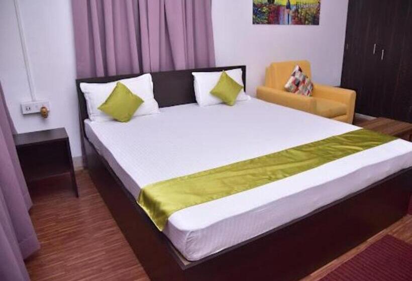 Pensione Solace Garden