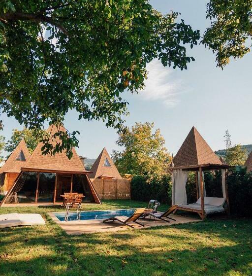 Resort Pyramid Sapanca