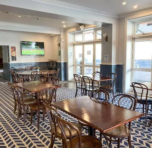 Romano S Hotel & Suites Wagga Wagga