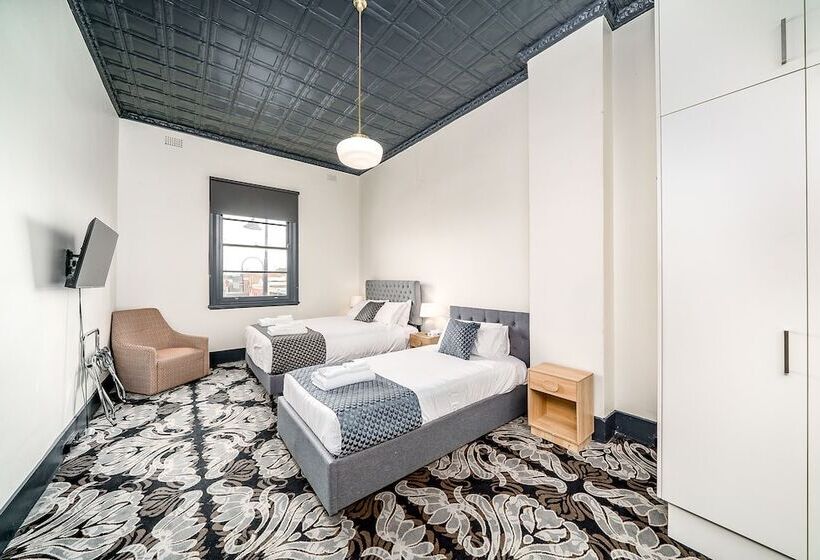 Romano S Hotel & Suites Wagga Wagga