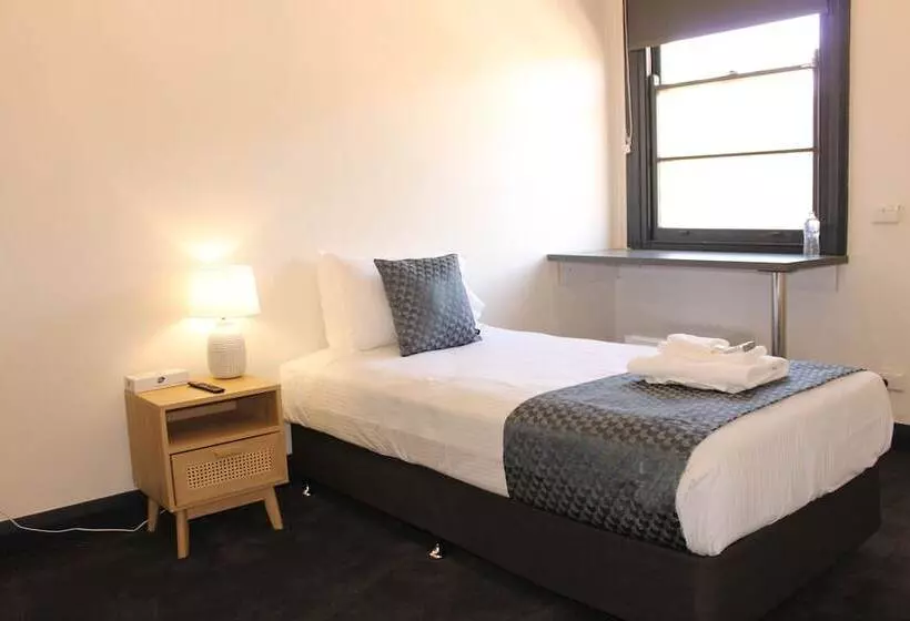 Romano S Hotel & Suites Wagga Wagga