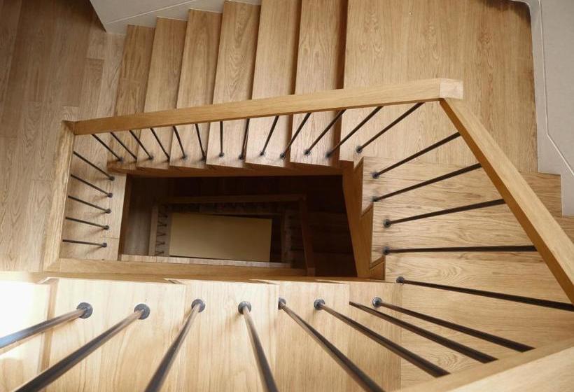 فندق صغير Castel   Creative Living