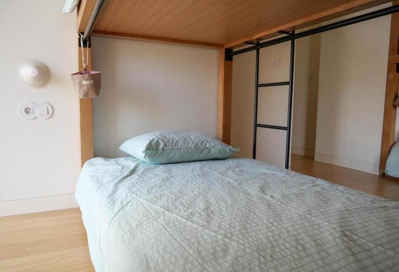 فندق صغير Castel   Creative Living