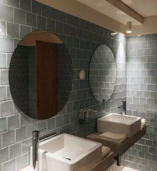 Retkeilymaja Castel Creative Living