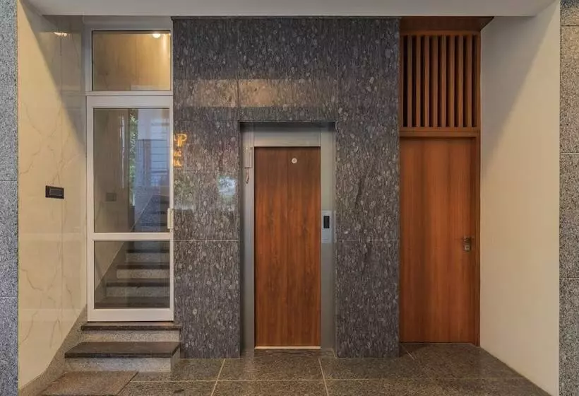 Itsy Hotels Pranav