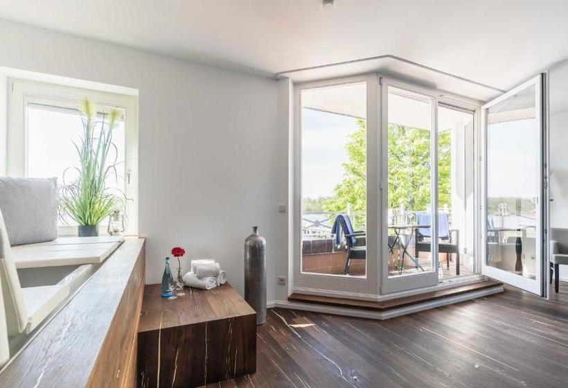 호텔 Seelodge Kremmen