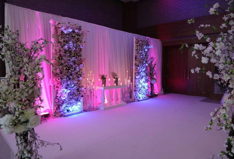 هتل Shimall Deluxe