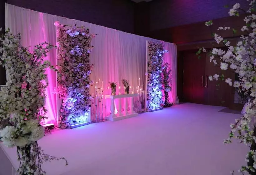 هتل Shimall Deluxe