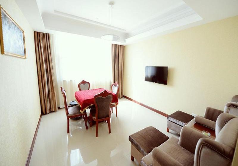 Vienna Hotel Shanghai Jiading New City