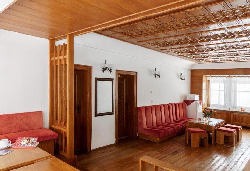 بنسيون Guest House Ivanca Boncheva