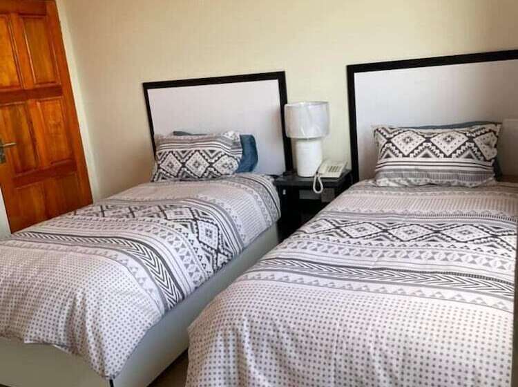 Pension Mohlakeng Guest House