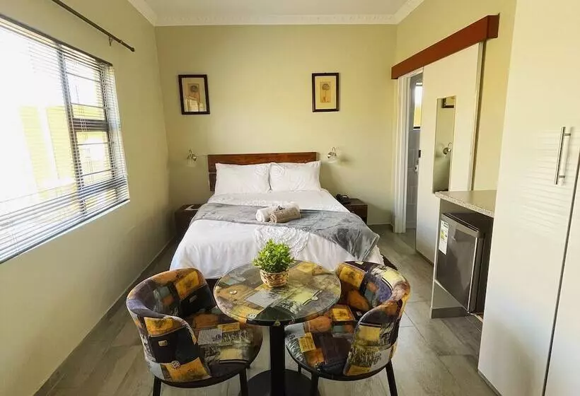 Majatalo Mohlakeng Guest House