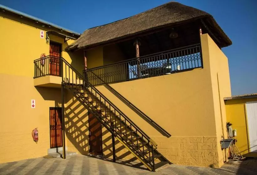 Majatalo Mohlakeng Guest House