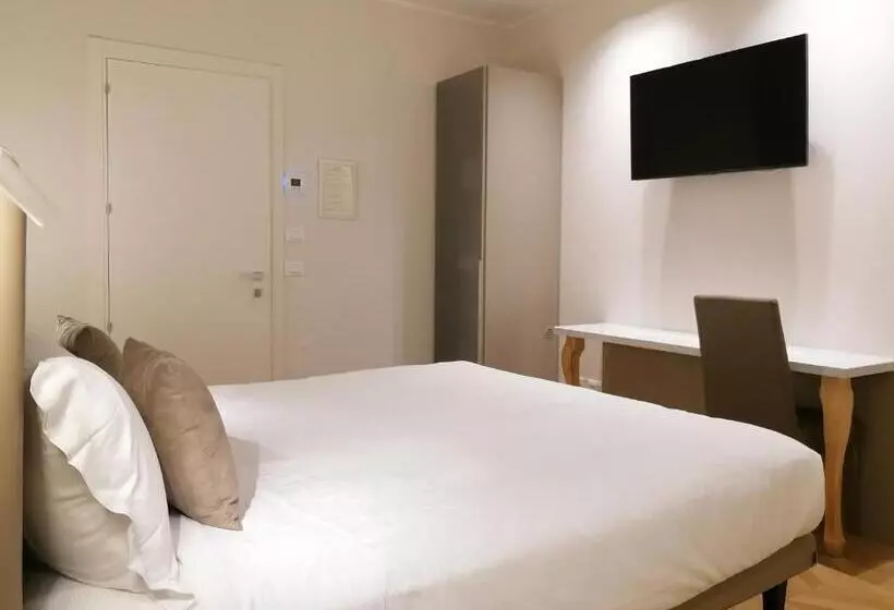 پانسیون Palazzo Cortesi