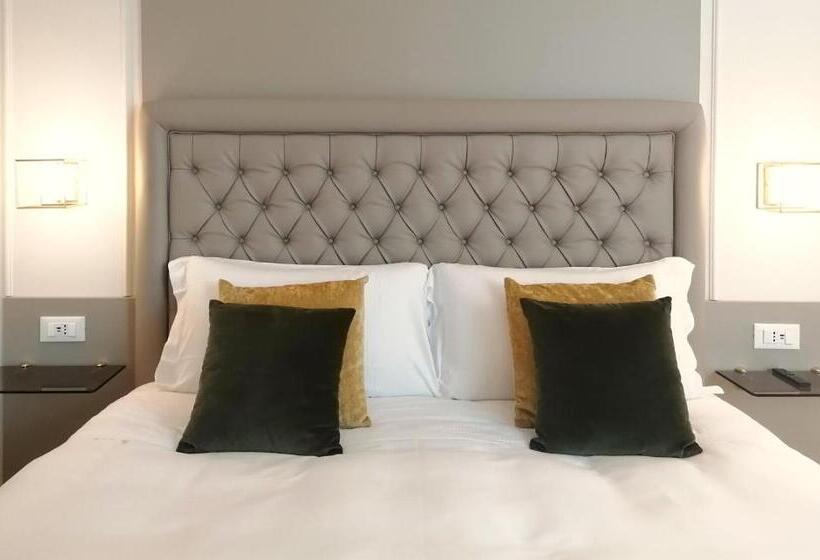 پانسیون Palazzo Cortesi