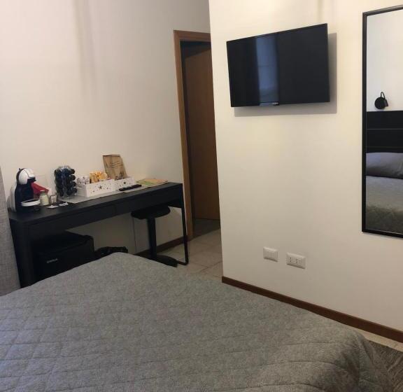 پانسیون Villa Trevisi S