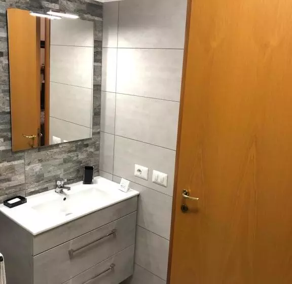 پانسیون Villa Trevisi  S