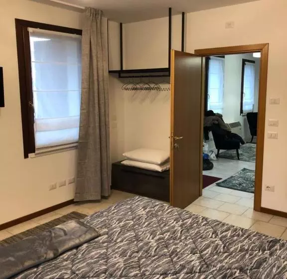 پانسیون Villa Trevisi  S