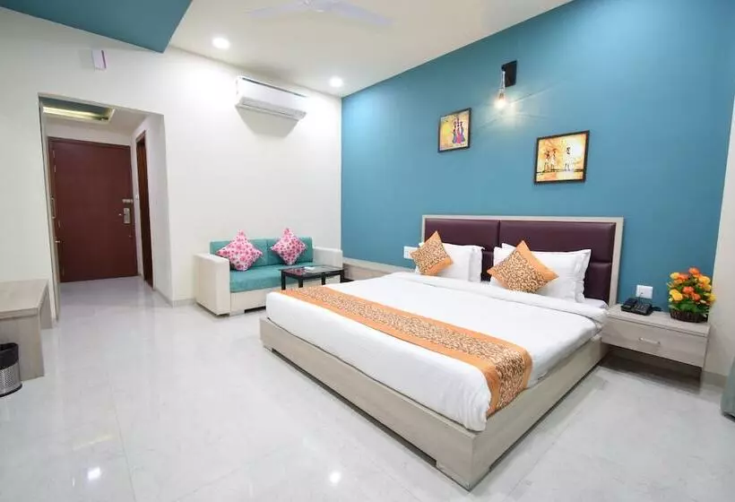 The Sky Imperial  Hotel Gopal Darshan