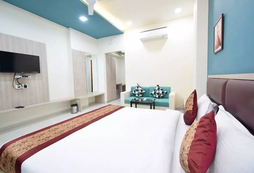 The Sky Imperial  Hotel Gopal Darshan