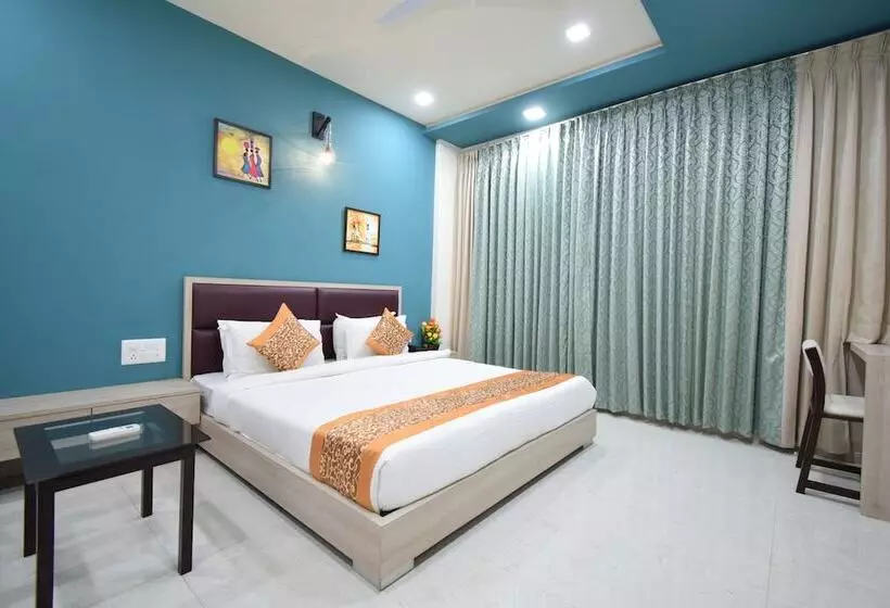 The Sky Imperial  Hotel Gopal Darshan