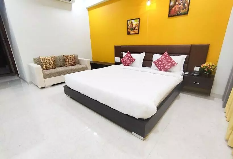 The Sky Imperial  Hotel Gopal Darshan