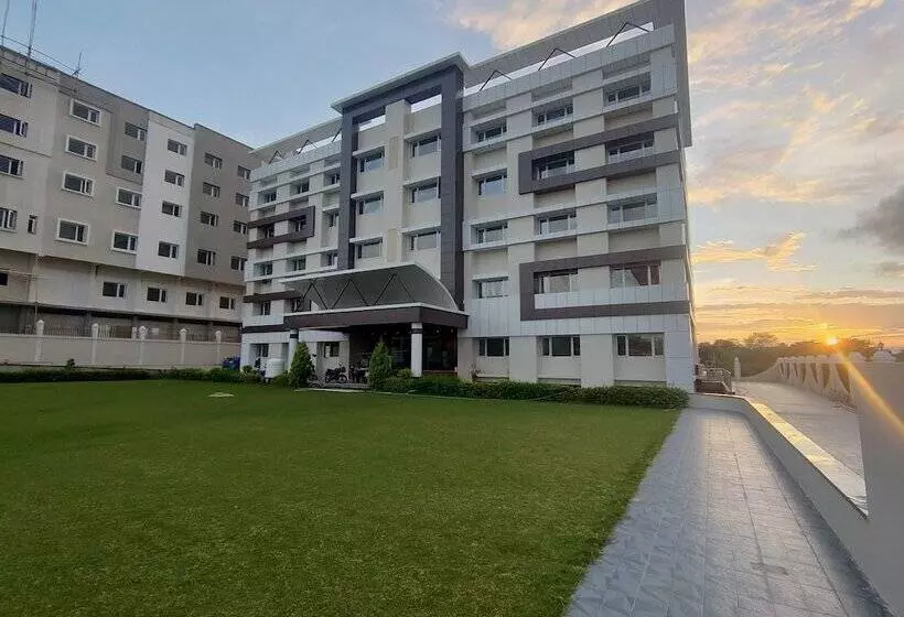 The Sky Imperial  Hotel Gopal Darshan