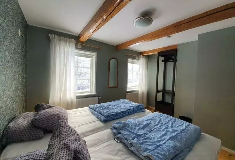 ベッドアンドブレックファースト Klåveröd Logi & Café