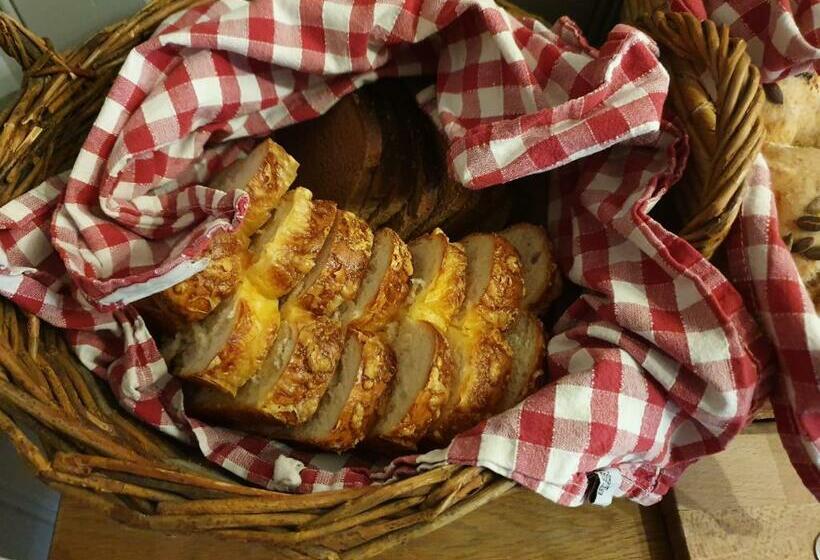 צימר Klåveröd Logi & Café