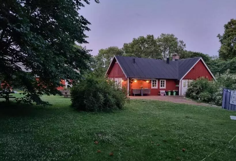 ベッドアンドブレックファースト Klåveröd Logi & Café